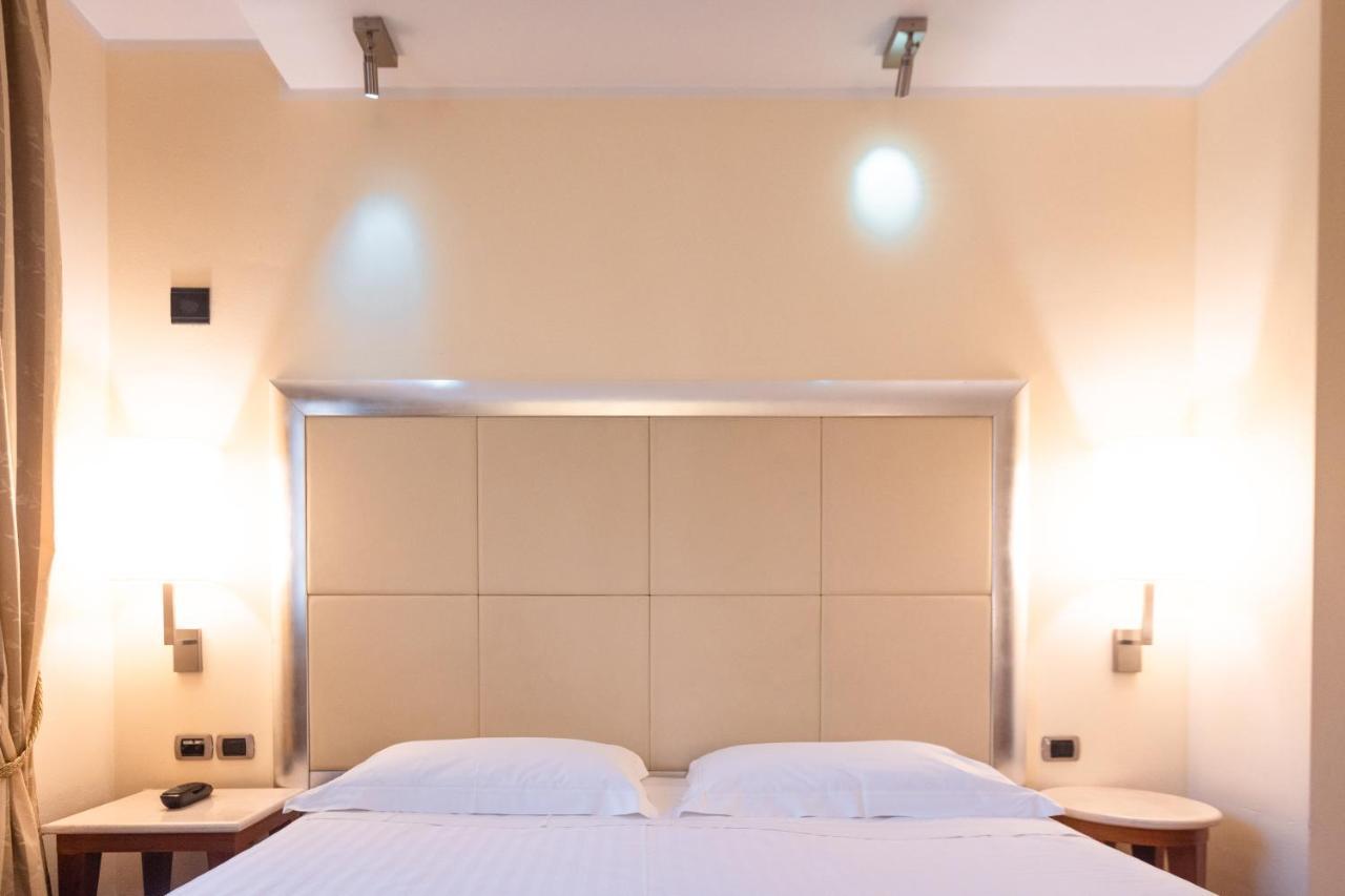 Hotel Airone - Ombrellone Incluso Al Bagno Dolce Vita A Marina Dal 1 Giugno Al 15 Settembre Grosseto Exterior photo